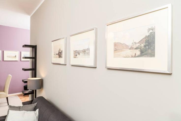 Salle de séjour élégante avec mobilier moderne dans un appartement à Building Kumpfgasse - arbiogroup - 1046198 - VIE à Vienna, Vienna