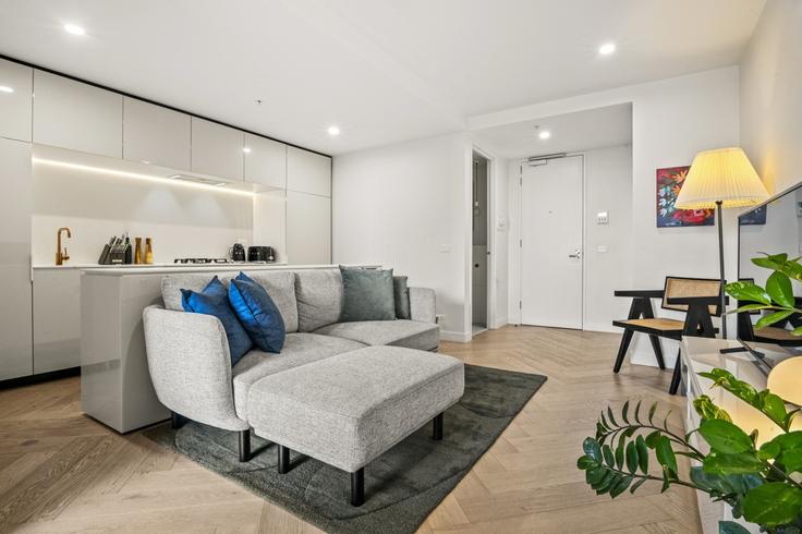 Fitzroy, Melbourne에 위치한 Building Gore Street - artist-abodes - 1697531 유닛의 세련된 인테리어가 돋보이는 거실 Fitzroy, Melbourne에 위치한 Building Gore Street - artist-abodes - 1697531 유닛의 세련된 인테리어가 돋보이는 거실