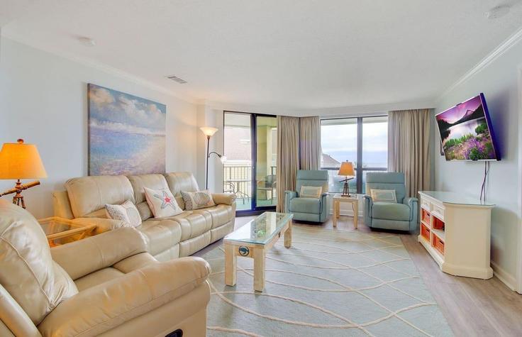 Building Palmetto Drive - avantstay - 1027563 - USA adresindeki bir dairede modern mobilyalarla zarif bir şekilde tasarlanmış oturma odası Isle of Palms, Isle of Palms Building Palmetto Drive - avantstay - 1027563 - USA adresindeki bir dairede modern mobilyalarla zarif bir şekilde tasarlanmış oturma odası Isle of Palms, Isle of Palms