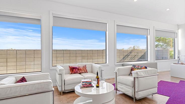 Building Sonora Road - avantstay - 1231757 - LAX adresindeki bir dairede modern mobilyalarla zarif bir şekilde tasarlanmış oturma odası Joshua Tree, Joshua Tree Building Sonora Road - avantstay - 1231757 - LAX adresindeki bir dairede modern mobilyalarla zarif bir şekilde tasarlanmış oturma odası Joshua Tree, Joshua Tree