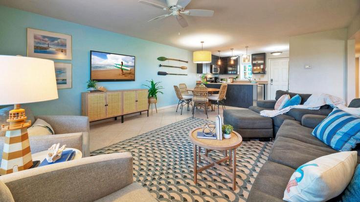 Building Island Retreat Court - avantstay - 1511665 adresindeki bir dairede modern mobilyalarla zarif bir şekilde tasarlanmış oturma odası Port Aransas, Port Aransas Building Island Retreat Court - avantstay - 1511665 adresindeki bir dairede modern mobilyalarla zarif bir şekilde tasarlanmış oturma odası Port Aransas, Port Aransas