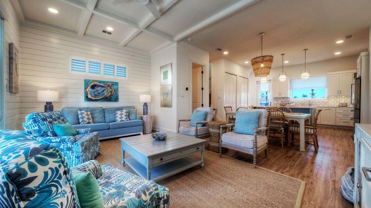 Port Aransas Port AransasのBuilding Texas 361 - avantstay - 1505487のアパートメントにある、モダンな家具を備えたエレガントなデザインのリビングルーム