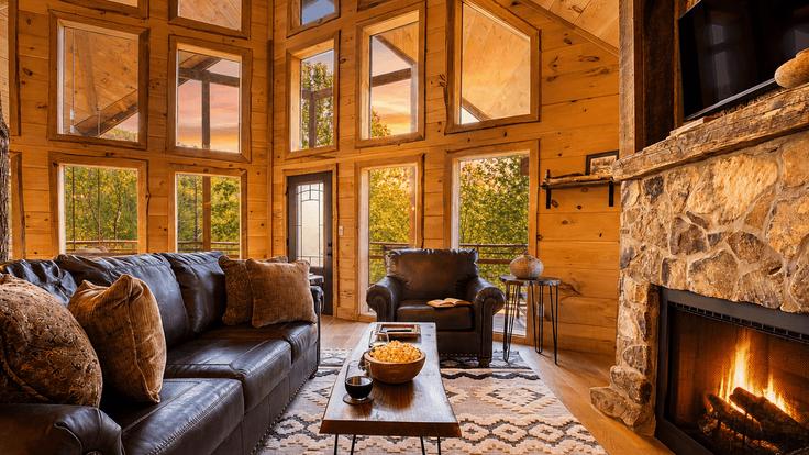 Elegante sala de estar con mobiliario moderno en un apartamento en Building Raccoon Ridge Road - avantstay - 1026853 - USA en Gatlinburg, Gatlinburg Elegante sala de estar con mobiliario moderno en un apartamento en Building Raccoon Ridge Road - avantstay - 1026853 - USA en Gatlinburg, Gatlinburg