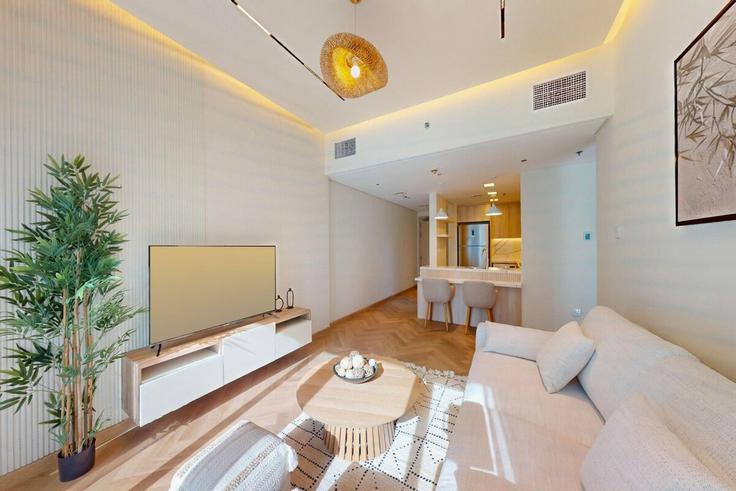 JLT, Dubai 소재 Building Cluster A - b-n-b-holiday-homes-rental-llc - 1367468 유닛에 마련된, 현대적인 가구로 꾸며진 우아한 디자인의 거실 JLT, Dubai 소재 Building Cluster A - b-n-b-holiday-homes-rental-llc - 1367468 유닛에 마련된, 현대적인 가구로 꾸며진 우아한 디자인의 거실