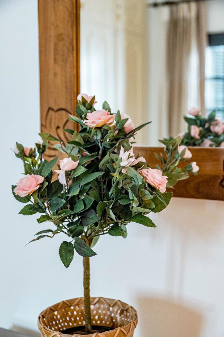 Elegant gestaltetes Wohnzimmer mit moderner Einrichtung in einer Wohnung im Building Urbanizacion N Andal a Blanco - b06855001 - 1343508 in Nueva Andalucía, Marbella