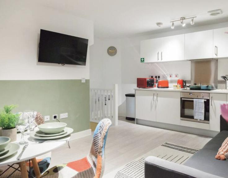 Wakefield, Wakefield에 위치한 Building Carnforth Avenue - balloon-bnb - 1346556의 프리미엄 아파트에서 만나는 세련되고 기능적인 최고급 주방