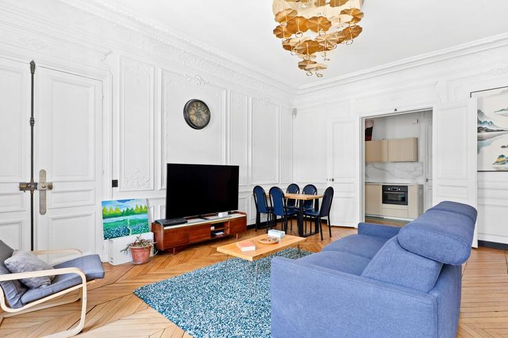 Paris 8th arrondissement of ParisのBuilding Rue de la Néva - bauvaut-88 - 1585466のアパートメントにある、モダンな家具を備えたエレガントなデザインのリビングルーム