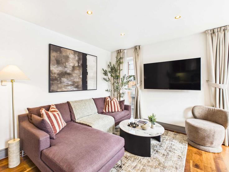 Salle de séjour élégante avec mobilier moderne dans un appartement à Building Medway Street - belondon - 1638018 à City of Westminster, London Salle de séjour élégante avec mobilier moderne dans un appartement à Building Medway Street - belondon - 1638018 à City of Westminster, London