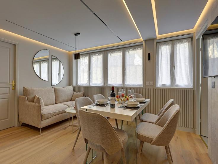 15th arrondissement, Paris에 위치한 Building Rue Fondary - belvilla-ag-dancenter-as - 1455414 유닛의 세련된 인테리어가 돋보이는 거실