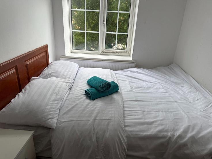 1 apartamento de un dormitorio amueblado en Wick Road 1425086P , London Borough of Hackney, London, foto 1