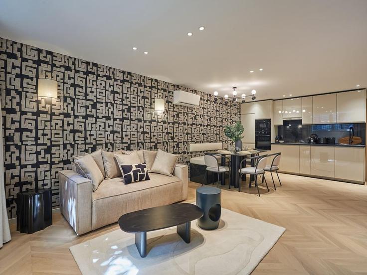Elegant gestaltetes Wohnzimmer mit moderner Einrichtung in einer Wohnung im Building Rue Bargue - belvilla-ag-dancenter-as - 1413229 in 15th arrondissement, Paris