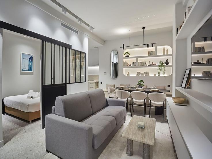 Building Rue Pierre Picard - belvilla-ag-dancenter-as - 1415326 adresindeki bir dairede modern mobilyalarla zarif bir şekilde tasarlanmış oturma odası 18th arrondissement, Paris