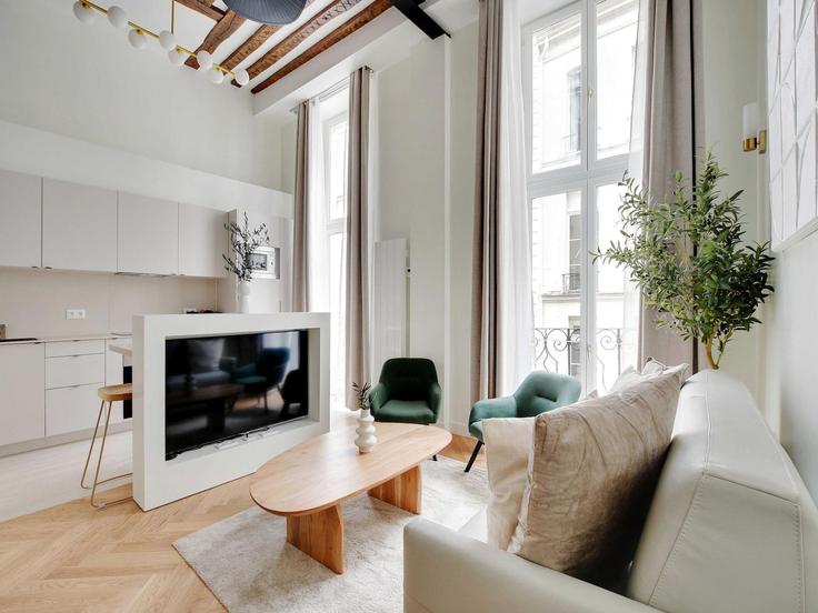 Sala de estar elegantemente projetada com móveis modernos em um apartamento no Building Rue d'Aboukir - belvilla-ag-dancenter-as - 1393833 em 2nd arrondissement, Paris Sala de estar elegantemente projetada com móveis modernos em um apartamento no Building Rue d'Aboukir - belvilla-ag-dancenter-as - 1393833 em 2nd arrondissement, Paris