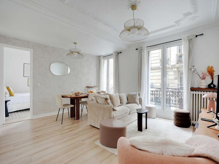 14th arrondissement, Paris에 위치한 Building Rue Lecuirot - belvilla-ag-dancenter-as - 1394223 유닛의 세련된 인테리어가 돋보이는 거실