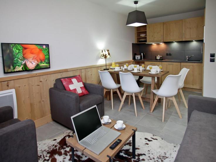 Elegante sala de estar con mobiliario moderno en un apartamento en Building Chemin de sous le Crêt - belvilla-ag-dancenter-as - 1407815 en Châtel, Châtel Elegante sala de estar con mobiliario moderno en un apartamento en Building Chemin de sous le Crêt - belvilla-ag-dancenter-as - 1407815 en Châtel, Châtel