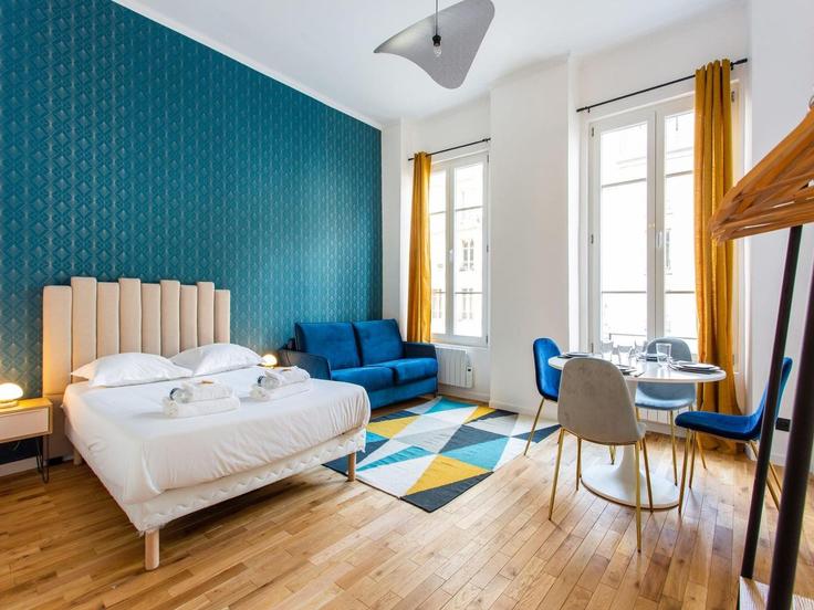 Elegante sala de estar con mobiliario moderno en un apartamento en Building Rue du Faubourg Saint-Antoine - belvilla-ag-dancenter-as - 1392824 en 12th arrondissement, Paris