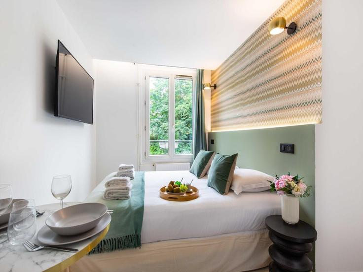 1 bedroom furnished apartment in Rue Saint Charles 1430029P, 15th arrondissement, Paris, photo 1
