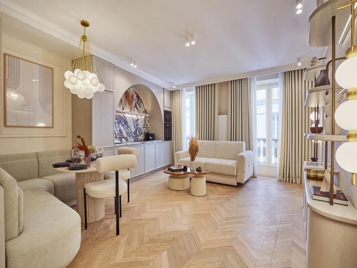 Elegant gestaltetes Wohnzimmer mit moderner Einrichtung in einer Wohnung im Building Rue de Saintonge - belvilla-ag-dancenter-as - 1413223 in 3rd arrondissement, Paris