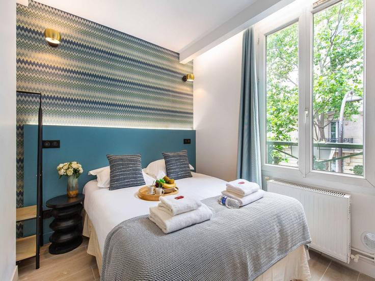 Paris 15th arrondissement에 위치한 Rue Saint Charles 1396266P의 1침실 가구 완비 유닛, 사진 1