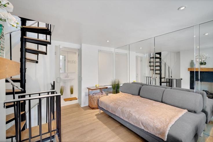 South 17th Streetにある1件の寝室・家具付きアパート（1049528P、Philadelphia、Philadelphia）写真 1枚