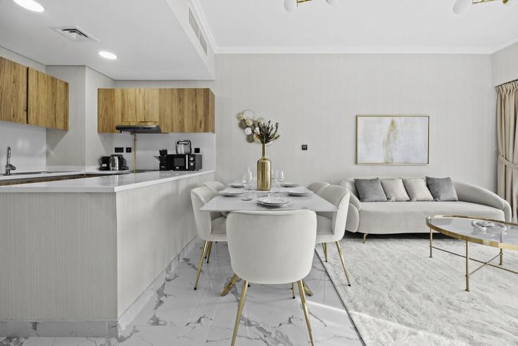 Elegant gestaltetes Wohnzimmer mit moderner Einrichtung in einer Wohnung im Building Matar Bin Thani Al Rumaithi Street - bloomfields-holiday-home - 1475247 in Al Reem Island, Abu Dhabi Elegant gestaltetes Wohnzimmer mit moderner Einrichtung in einer Wohnung im Building Matar Bin Thani Al Rumaithi Street - bloomfields-holiday-home - 1475247 in Al Reem Island, Abu Dhabi