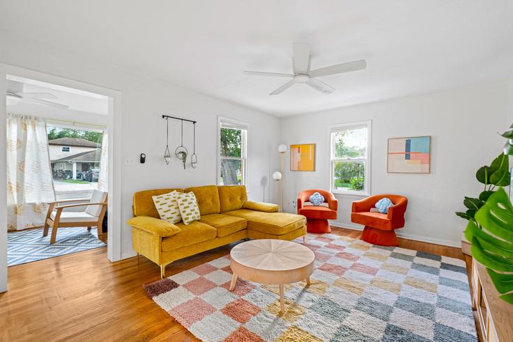 3 yatak odalı mobilyalı daire East King Street 1018200P , Orlando, Orlando, fotoğraf 1 3 yatak odalı mobilyalı daire East King Street 1018200P , Orlando, Orlando, fotoğraf 1