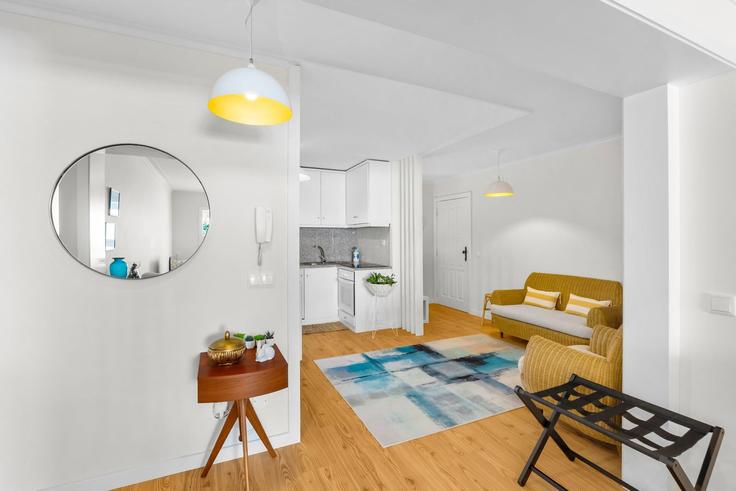 Building Rua do Jornal O Comércio do Porto 112 - bnbird-homes-lda - 1629449 adresindeki bir dairede modern mobilyalarla zarif bir şekilde tasarlanmış oturma odası União das freguesias de Ovar, São João, Arada e São Vicente de Pereira Jusã, Ovar
