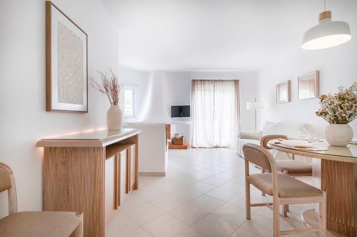 Salle de séjour élégante avec mobilier moderne dans un appartement à Building N395, 8200 Albufeira, Portugal - bnbird-homes-lda - 1555896 à Albufeira e Olhos de Água, Albufeira Salle de séjour élégante avec mobilier moderne dans un appartement à Building N395, 8200 Albufeira, Portugal - bnbird-homes-lda - 1555896 à Albufeira e Olhos de Água, Albufeira