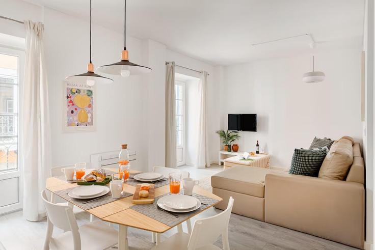 3 bedroom furnished apartment in Rua da Atalaia 1256481P, Misericórdia, Lisbon, photo 1 3 bedroom furnished apartment in Rua da Atalaia 1256481P, Misericórdia, Lisbon, photo 1