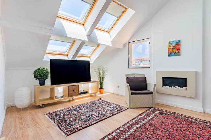 2 quarto mobiliado em apartamentos em Costa do Castelo 1256400P, Santa Maria Maior, Lisbon, foto 1 2 quarto mobiliado em apartamentos em Costa do Castelo 1256400P, Santa Maria Maior, Lisbon, foto 1
