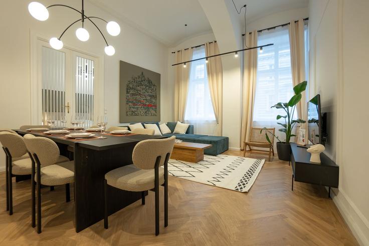 Salle de séjour élégante avec mobilier moderne dans un appartement à Building Hörlgasse 5 - bosu-gmbh - 1500342 à Vienna, Vienna