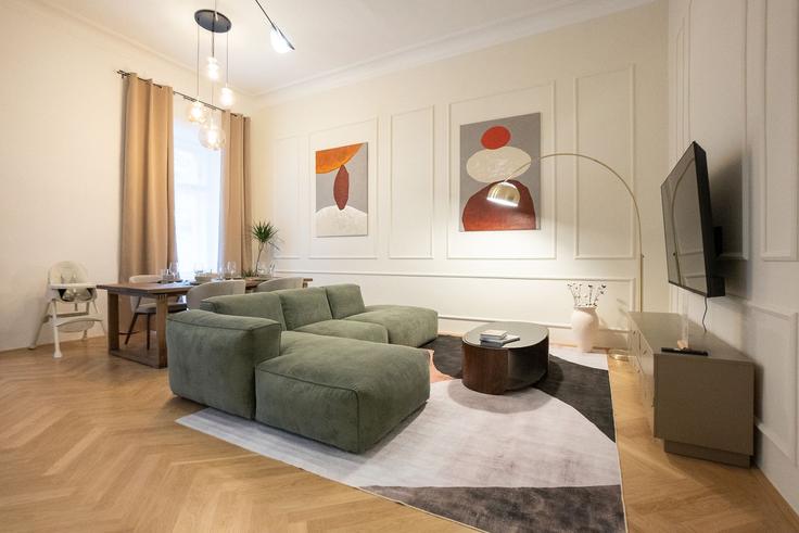 Vienna, Vienna에 위치한 Building Schmerlingplatz 3 - bosu-gmbh - 1500340 유닛의 세련된 인테리어가 돋보이는 거실