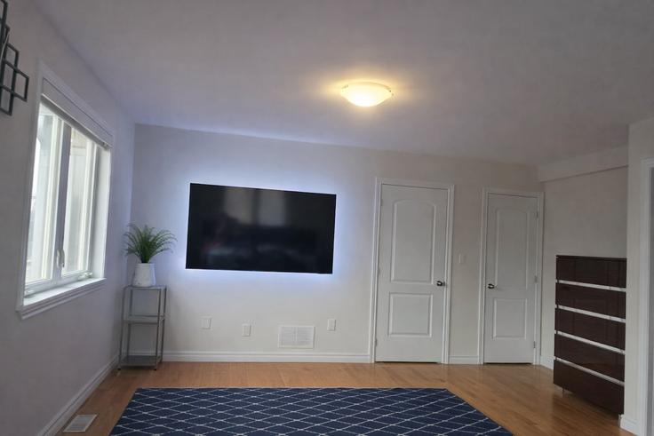 Salle de séjour élégante avec mobilier moderne dans un appartement à Building Brightside Drive - bricksnbucks-property-management - 1541540 à Scarborough, Toronto Salle de séjour élégante avec mobilier moderne dans un appartement à Building Brightside Drive - bricksnbucks-property-management - 1541540 à Scarborough, Toronto