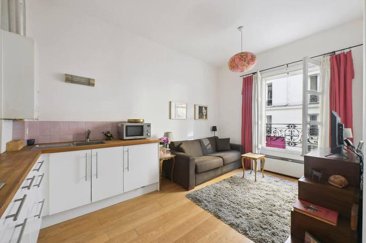 Studio meublé à Rue Gabrielle 1250723P, 18th arrondissement, Paris, photo 1