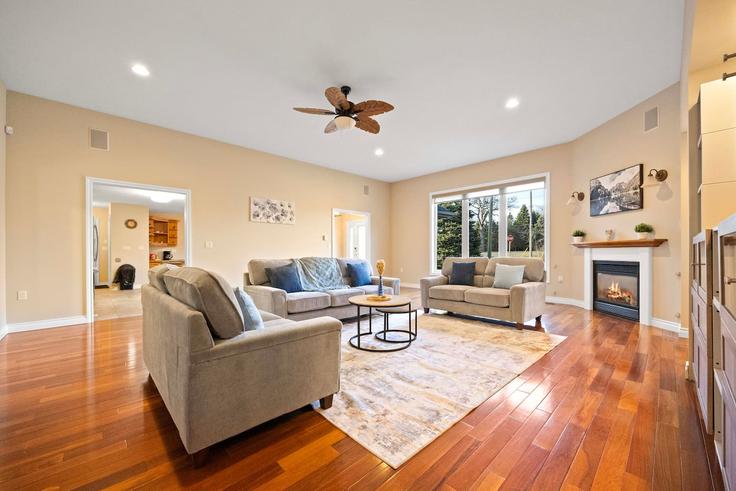 Elegantly designed living room with modern furnishings in an apartment at Building 270 McGill Road - casa-co-host-1 - 1698544 in Brant, Brant