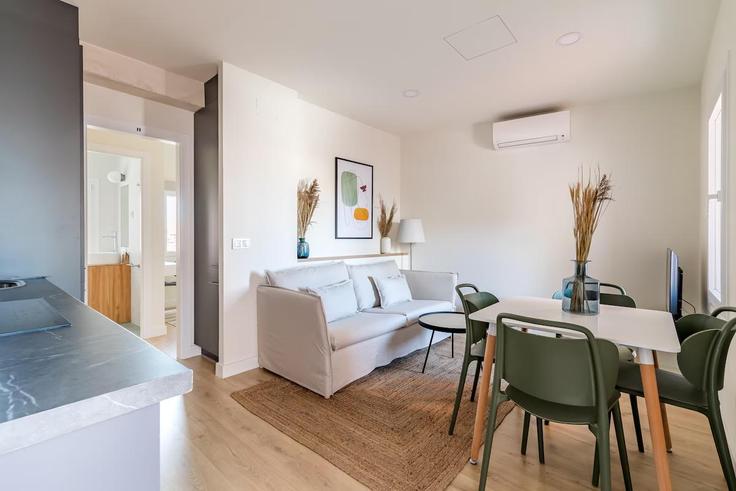 Tetuán, Madrid에 위치한 Building Calle de Albendiego - caterina-house - 1459489 유닛의 세련된 인테리어가 돋보이는 거실