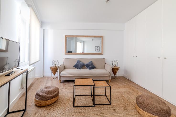 Tetuán, Madrid에 위치한 Building Calle de Bravo Murillo - caterina-house - 1473548 유닛의 세련된 인테리어가 돋보이는 거실