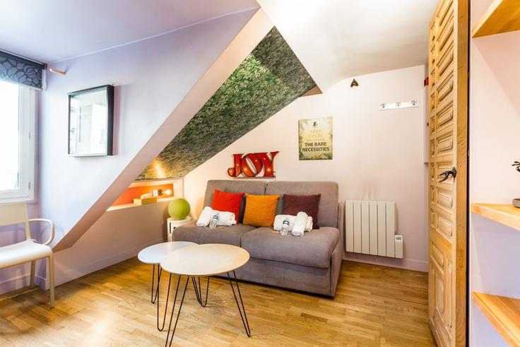 6th arrondissement, Paris에 위치한 Building Boulevard Saint-Germain - checkmyguest - 1348200 아파트의 세련된 인테리어가 돋보이는 거실