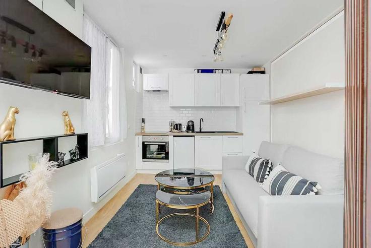 Salle de séjour élégante avec mobilier moderne dans un appartement à Building Avenue de la République - checkmyguest - 1348239 à 11th arrondissement, Paris Salle de séjour élégante avec mobilier moderne dans un appartement à Building Avenue de la République - checkmyguest - 1348239 à 11th arrondissement, Paris