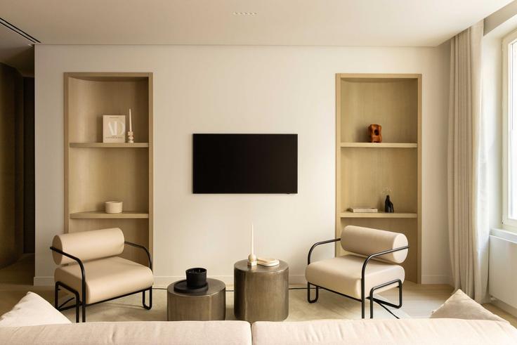 8th arrondissement, Paris 소재 Building Rue d'Astorg - checkmyguest - 1349808 유닛에 마련된, 현대적인 가구로 꾸며진 우아한 디자인의 거실