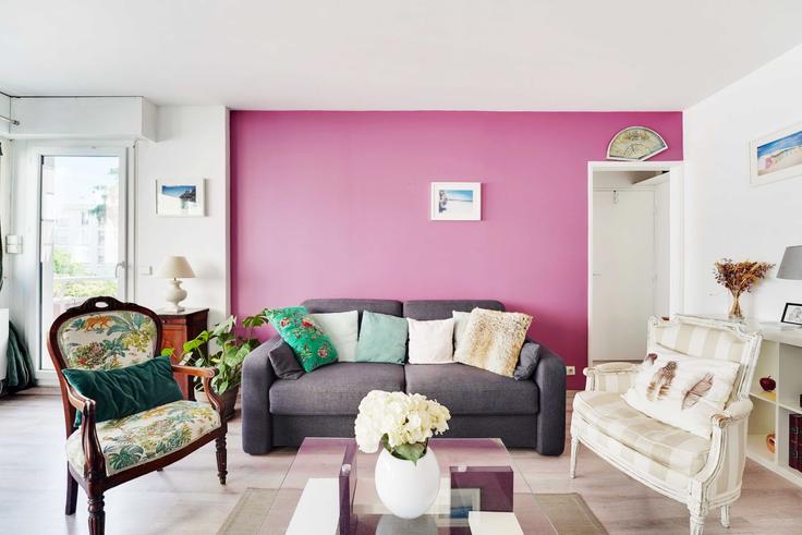 Elegante sala de estar con mobiliario moderno en un apartamento en Building Rue de Solférino - checkmyguest - 1349452 en Boulogne-Billancourt, Boulogne-Billancourt Elegante sala de estar con mobiliario moderno en un apartamento en Building Rue de Solférino - checkmyguest - 1349452 en Boulogne-Billancourt, Boulogne-Billancourt