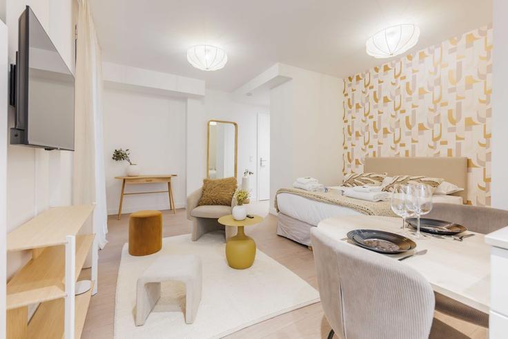 Building Rue du Dôme - checkmyguest - 1350045 adresindeki bir dairede modern mobilyalarla zarif bir şekilde tasarlanmış oturma odası Boulogne-Billancourt, Boulogne-Billancourt