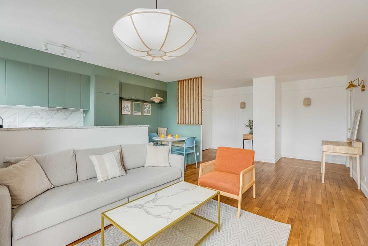 Salle de séjour élégante avec mobilier moderne dans un appartement à Building Place Etienne Pernet - checkmyguest - 1523460 à 15th arrondissement, Paris