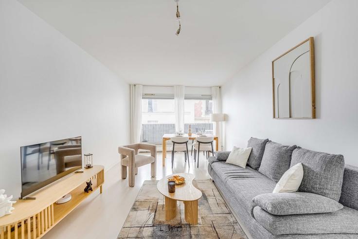 16th arrondissement, Paris에 위치한 Building Rue Jouvenet - checkmyguest - 1583807 유닛의 세련된 인테리어가 돋보이는 거실 16th arrondissement, Paris에 위치한 Building Rue Jouvenet - checkmyguest - 1583807 유닛의 세련된 인테리어가 돋보이는 거실