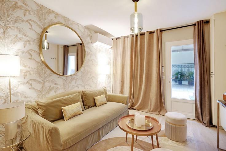 Salle de séjour élégante avec mobilier moderne dans un appartement à Building Impasse de Lévis - checkmyguest - 1350787 à 17th arrondissement, Paris Salle de séjour élégante avec mobilier moderne dans un appartement à Building Impasse de Lévis - checkmyguest - 1350787 à 17th arrondissement, Paris