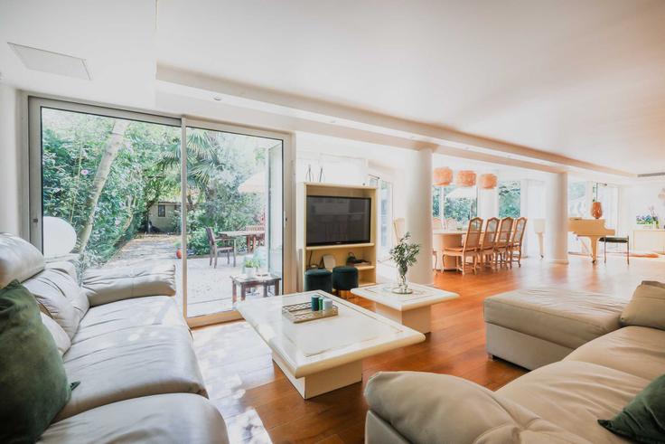 リビングルーム