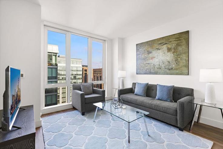 White Plains, White Plains에 위치한 Building Bank Street - churchillliving - 1040048 - NYC 유닛의 세련된 인테리어가 돋보이는 거실