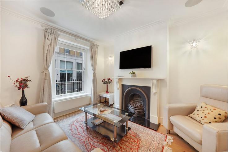 Sala de estar elegantemente projetada com móveis modernos em um apartamento no Building Gillingham Street - city-relay-rr - 1537587 em City of Westminster, London Sala de estar elegantemente projetada com móveis modernos em um apartamento no Building Gillingham Street - city-relay-rr - 1537587 em City of Westminster, London