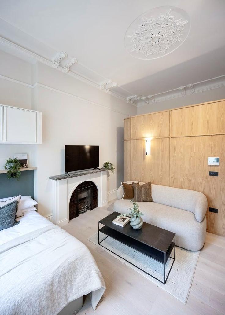 Elegant gestaltetes Wohnzimmer mit moderner Einrichtung in einer Wohnung im Building Kensington Gardens Square - city-relay-rr - 1506386 in City of Westminster, London Elegant gestaltetes Wohnzimmer mit moderner Einrichtung in einer Wohnung im Building Kensington Gardens Square - city-relay-rr - 1506386 in City of Westminster, London