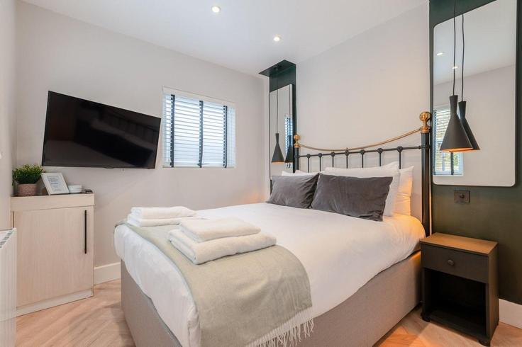 1 bedroom furnished apartment in Elmfield Road 1506465P, London Borough of Wandsworth, London, photo 1 1 bedroom furnished apartment in Elmfield Road 1506465P, London Borough of Wandsworth, London, photo 1